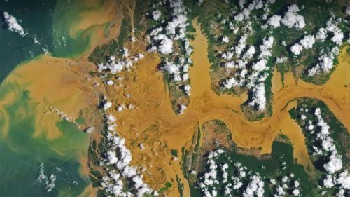 马尼亚河的卫星图像，马达加斯加 (© NASA Earth Observatory image by Joshua Stevens, using Landsat data from the US Geological Survey) Bing Everyday Wallpaper 2021-03-23
/tmp/UploadBetaRXXcCK [Bing Everyday Wall Paper 2021-03-23] url = http://www.bing.com/th?id=OHR.LoftedMadagascar_ZH-CN0062899981_1920x1080.jpg

File Size (KB): 325.81 KB
Last Modified: November 26 2021 18:33:29
