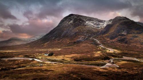 The Lagangarbh hut nestles in the valley beneath Buachaille Etive Mòr, Glencoe (© Sophia Spurgin Photography/iStock/Getty Images Plus) Bing Everyday Wallpaper 2021-03-25
/tmp/UploadBetaT4gCBs [Bing Everyday Wall Paper 2021-03-25] url = http://www.bing.com/th?id=OHR.WildGlencoe_EN-GB7594518810_1920x1080.jpg

File Size (KB): 325.58 KB
Last Modified: November 26 2021 18:33:31
