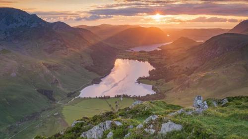 Buttermere, Lake District, England (© Stewart Smith/Alamy) Bing Everyday Wallpaper 2021-05-15
/tmp/UploadBetaI7fmCc [Bing Everyday Wall Paper 2021-05-15] url = http://www.bing.com/th?id=OHR.ButtermereSunset_ROW4664552521_1920x1080.jpg

File Size (KB): 322.32 KB
Last Modified: November 26 2021 18:32:54
