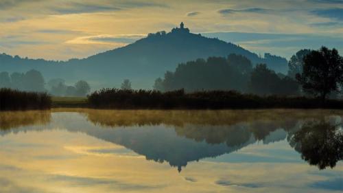 Wachsenburg Castle near Erfurt, Germany (© Radius Images/Offset by Shutterstock) Bing Everyday Wallpaper 2021-08-04
/tmp/UploadBetaqnV4O7 [Bing Everyday Wall Paper 2021-08-04] url = http://www.bing.com/th?id=OHR.WachsenburgCastle_EN-US0450745616_1920x1080.jpg

File Size (KB): 331.92 KB
Last Modified: November 26 2021 18:33:32
