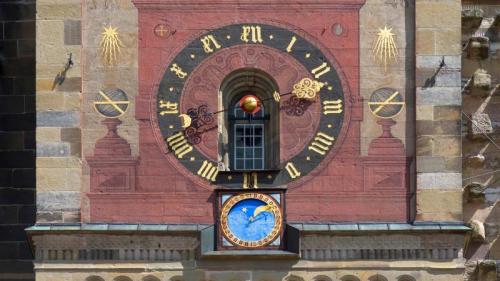Astronomische Uhr am Kirchturm von St. Michael, Schwäbisch Hall, Baden-Württemberg (© imageBROKER/Helmut Meyer zur Capellen/Alamy Stock Photo) Bing Everyday Wallpaper 2021-10-30
/tmp/UploadBetaoHWkEW [Bing Everyday Wall Paper 2021-10-30] url = http://www.bing.com/th?id=OHR.StMichaelSH_DE-DE5527360712_1920x1080.jpg

File Size (KB): 329.19 KB
Last Modified: November 26 2021 18:33:52
