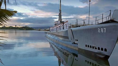 US Navy sailors on the WWII museum ship USS Bowfin in Honolulu, Hawaii (© US Navy Photo/Alamy) Bing Everyday Wallpaper 2021-12-08
/tmp/UploadBeta51vchu [Bing Everyday Wall Paper 2021-12-08] url = http://www.bing.com/th?id=OHR.USSBowfin_EN-US9736688640_1920x1080.jpg

File Size (KB): 333.4 KB
Last Modified: December 08 2021 00:00:07
