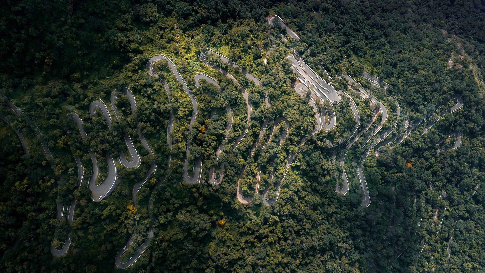 Kolli Hills, Tamil Nadu, India (© surangaw/iStock/Getty Images Plus) Bing Everyday Wallpaper 2022-05-24, 22CoB0 [Bing Everyday Wall Paper 2022-05-24] url = http://www.bing.com/th?id=OHR.KolliHills_ROW1593229581_1920x1080.jpg