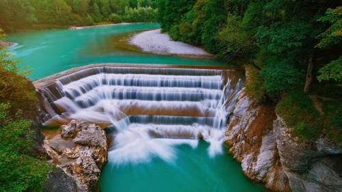 Lechfall bei Füssen, Bayern (© Sergej Razvod/agefotostock) Bing Everyday Wallpaper 2022-05-30
/tmp/UploadBetaEzUgEZ [Bing Everyday Wall Paper 2022-05-30] url = http://www.bing.com/th?id=OHR.LechfallFuessen_DE-DE2958722430_1920x1080.jpg

File Size (KB): 334.98 KB
Last Modified: May 30 2022 00:00:10
