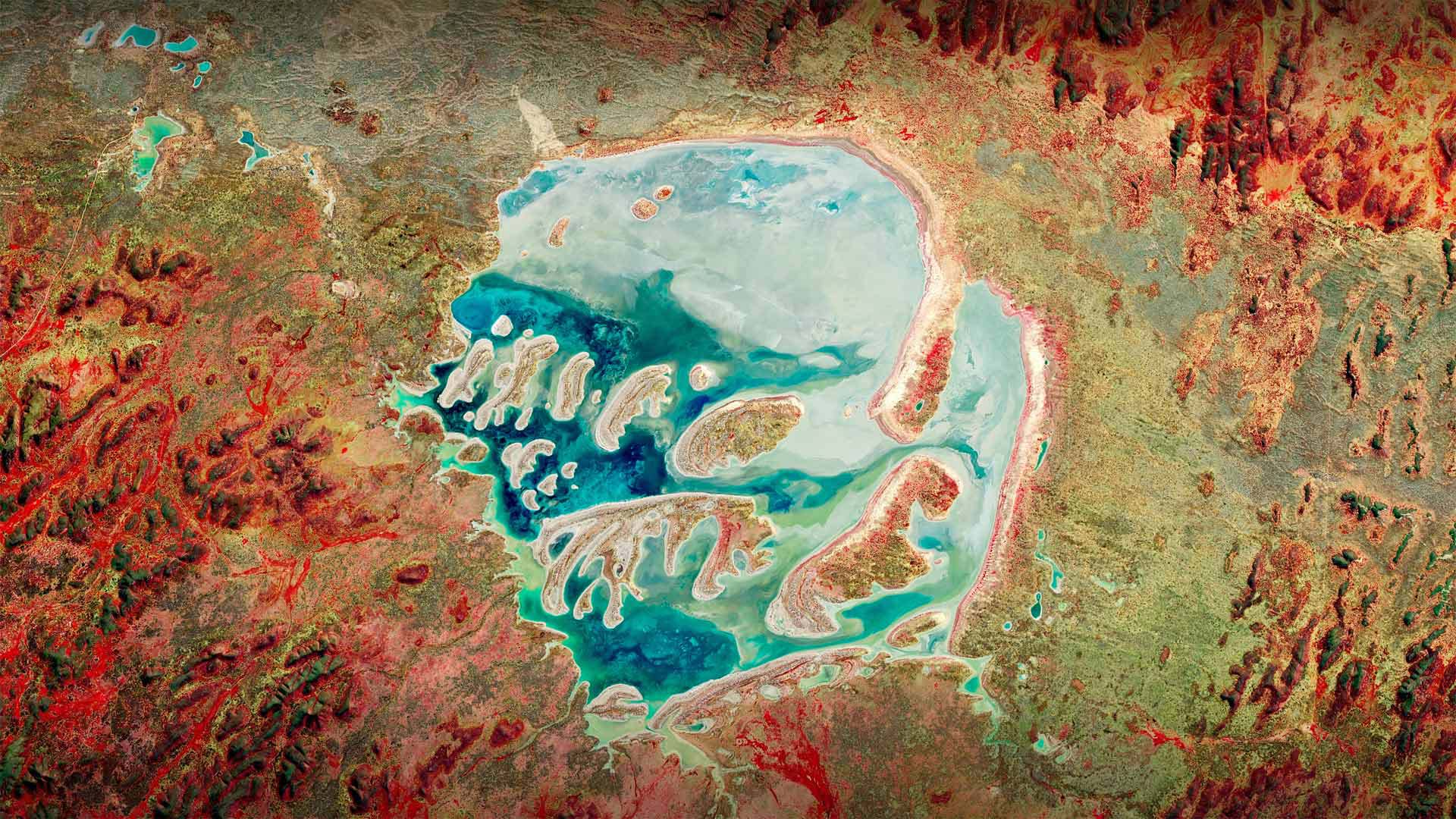アクラマン・クレーター, オーストラリア (© USGS/NASA Landsat data/Orbital Horizon/Gallo Images/Getty images) Bing Everyday Wallpaper 2022-06-30, QU9Q7x [Bing Everyday Wall Paper 2022-06-30] url = http://www.bing.com/th?id=OHR.AcramanCrater_JA-JP8946948216_1920x1080.jpg