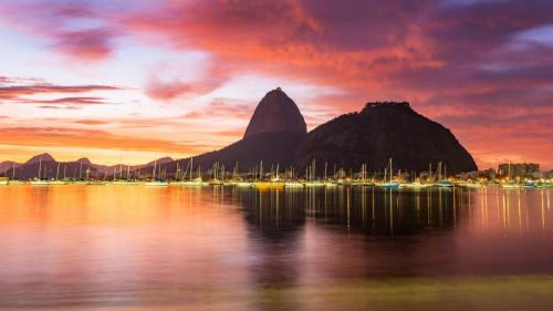 Marina da Glória and Sugarloaf Mountain, Rio de Janeiro, Brazil (© f11photo/Getty Images) Bing Everyday Wallpaper 2022-08-05
/tmp/UploadBetaoD3xmO [Bing Everyday Wall Paper 2022-08-05] url = http://www.bing.com/th?id=OHR.MarinaDaGloria_ROW4419147276_1920x1080.jpg

File Size (KB): 332.61 KB
Last Modified: August 05 2022 00:00:04
