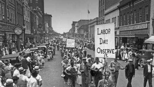 Labor Day parade in 1934, Gastonia, North Carolina (© Bettmann/Getty Images) Bing Everyday Wallpaper 2022-09-06
/tmp/UploadBetaWAUXyY [Bing Everyday Wall Paper 2022-09-06] url = http://www.bing.com/th?id=OHR.GastoniaParade_EN-US8873564493_1920x1080.jpg

File Size (KB): 336.39 KB
Last Modified: September 06 2022 00:00:07
