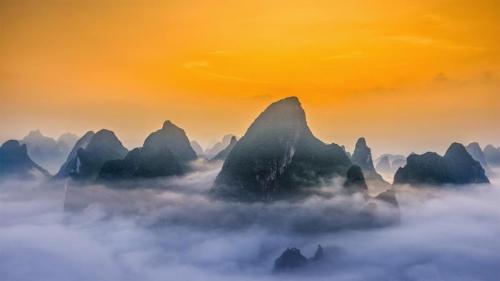 中国桂林漓江国家公园的喀斯特山脉 (© Sean Pavone/Alamy) Bing Everyday Wallpaper 2022-10-22
/tmp/UploadBetaF0If45 [Bing Everyday Wall Paper 2022-10-22] url = http://www.bing.com/th?id=OHR.KarstMountains_ZH-CN4719178982_1920x1080.jpg

File Size (KB): 332.63 KB
Last Modified: October 22 2022 00:00:02
