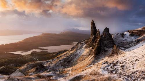 The Storr, Isle of Skye, Scotland (© Aliaume Chapelle/Tandem Stills + Motion) Bing Everyday Wallpaper 2022-11-21
/tmp/UploadBetag2zxQY [Bing Everyday Wall Paper 2022-11-21] url = http://www.bing.com/th?id=OHR.StorrRocks_ROW9197990293_1920x1080.jpg

File Size (KB): 333.76 KB
Last Modified: November 21 2022 00:00:10
