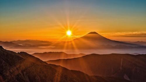 富士山と日の出 (© Carlos Lorenzo/Shutterstock) Bing Everyday Wallpaper 2023-01-01
/tmp/UploadBetaxhzta2 [Bing Everyday Wall Paper 2023-01-01] url = http://www.bing.com/th?id=OHR.Gantan2023_JA-JP0780615179_1920x1080.jpg

File Size (KB): 334.85 KB
Last Modified: January 01 2023 00:00:04
