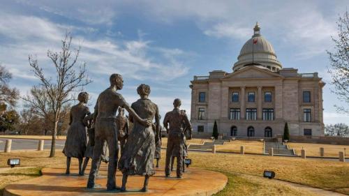 'Testament: The Little Rock Nine Monument,' Little Rock, Arkansas (© Rex Lisman/Getty Images) Bing Everyday Wallpaper 2023-02-02
/tmp/UploadBetakKpIpf [Bing Everyday Wall Paper 2023-02-02] url = http://www.bing.com/th?id=OHR.LittleRockNine_EN-US4940477720_1920x1080.jpg

File Size (KB): 336.53 KB
Last Modified: February 02 2023 00:00:01
