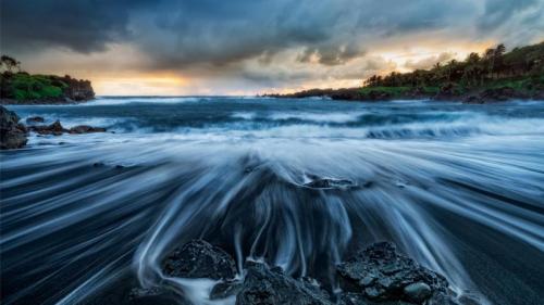 怀阿纳帕纳帕州立公园的黑沙滩，茂宜岛，夏威夷，美国 (© Matt Anderson Photography/Getty Images) Bing Everyday Wallpaper 2023-06-04
/tmp/UploadBetaRmpX9D [Bing Everyday Wall Paper 2023-06-04] url = http://www.bing.com/th?id=OHR.MauiBeach_ZH-CN1435658101_1920x1080.jpg

File Size (KB): 281.52 KB
Last Modified: June 04 2023 00:00:01
