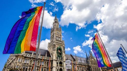 Regenbogenfahnen am Münchner Rathaus (© FooTToo/iStock/Getty Images Plus) Bing Everyday Wallpaper 2023-06-28
/tmp/UploadBeta7RmtYM [Bing Everyday Wall Paper 2023-06-28] url = http://www.bing.com/th?id=OHR.PrideMunich_DE-DE6752546135_1920x1080.jpg

File Size (KB): 324.19 KB
Last Modified: June 28 2023 00:00:01
