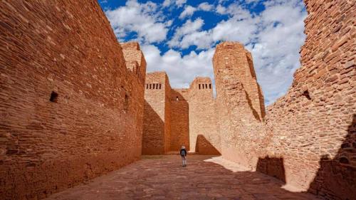 Mission church ruins at Quarai, Salinas Pueblo Missions National Monument, New Mexico (© Thomas Roche/Getty Images) Bing Everyday Wallpaper 2023-09-16
/tmp/UploadBetaILjblB [Bing Everyday Wall Paper 2023-09-16] url = http://www.bing.com/th?id=OHR.MissionRuins_EN-US2486545022_1920x1080.jpg

File Size (KB): 265.63 KB
Last Modified: September 16 2023 00:00:08
