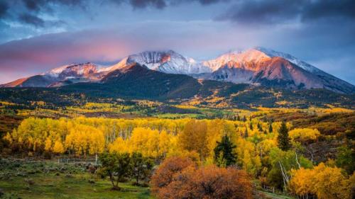 索普里斯山，科罗拉多州，美国 (© Jason Hatfield/Tandem Stills + Motion) Bing Everyday Wallpaper 2023-10-10
/tmp/UploadBeta1PXqWS [Bing Everyday Wall Paper 2023-10-10] url = http://www.bing.com/th?id=OHR.SoprisSunrise_ZH-CN5935701155_1920x1080.jpg

File Size (KB): 323.6 KB
Last Modified: October 10 2023 00:00:12
