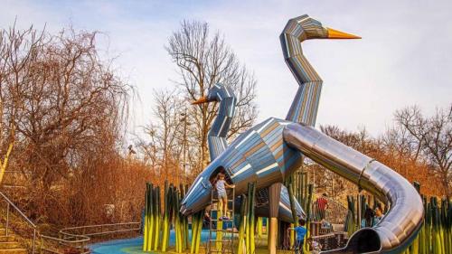 ギャザリング・プレイス公園内の滑り台, 米国 オクラホマ州 (© Susan Vineyard/Alamy) Bing Everyday Wallpaper 2023-11-20
/tmp/UploadBetal5kzIM [Bing Everyday Wall Paper 2023-11-20] url = http://www.bing.com/th?id=OHR.ChapmanAdventure_JA-JP3299214561_1920x1080.jpg

File Size (KB): 321.92 KB
Last Modified: November 20 2023 00:00:04
