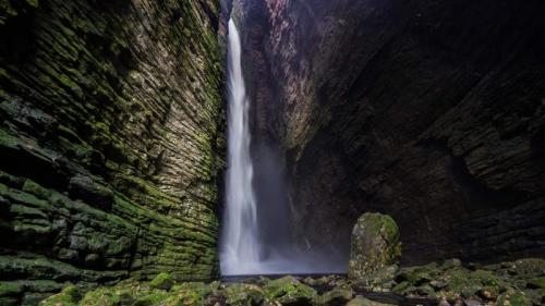Cachoeira da Fumacinha, Chapada Diamantina, Bahia, Brazil (© Rtzstudio/Shutterstock) Bing Everyday Wallpaper 2023-12-20
/tmp/UploadBeta0OF2f8 [Bing Everyday Wall Paper 2023-12-20] url = http://www.bing.com/th?id=OHR.ChapadaDiamantina_ROW5555780879_1920x1080.jpg

File Size (KB): 326.01 KB
Last Modified: December 20 2023 00:00:04
