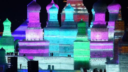 ハルビン氷祭り, 中国 (© WANG ZHAO/AFP/Getty Images) Bing Everyday Wallpaper 2024-01-05
/tmp/UploadBetaCnTBrM [Bing Everyday Wall Paper 2024-01-05] url = http://www.bing.com/th?id=OHR.HarbinFestival_JA-JP2258801493_1920x1080.jpg

File Size (KB): 302.27 KB
Last Modified: January 05 2024 00:00:18
