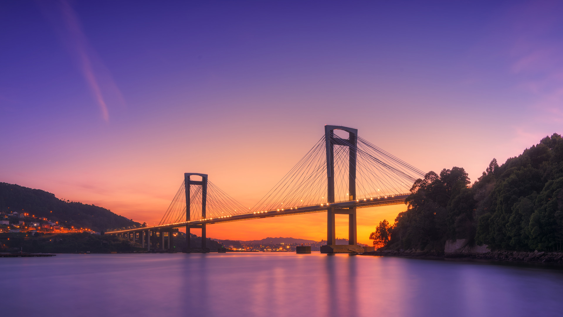 维戈的兰德大桥，西班牙 (© Julio Conde/Getty Images) Bing Everyday Wallpaper 2024-05-16, wtSmwO [Bing Everyday Wall Paper 2024-05-16] url = http://www.bing.com/th?id=OHR.ReconquistaVigo_ZH-CN4619580424_1920x1080.jpg