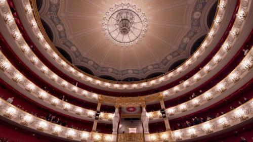 Münchner Opernfestspiele, München (© B.O'Kane/Alamy Stock Photo) Bing Everyday Wallpaper 2024-07-14
/tmp/UploadBetacBUHfR [Bing Everyday Wall Paper 2024-07-14] url = http://www.bing.com/th?id=OHR.IntNatTheatreMunich_DE-DE4410278977_1920x1080.jpg

File Size (KB): 325.71 KB
Last Modified: July 14 2024 00:00:03
