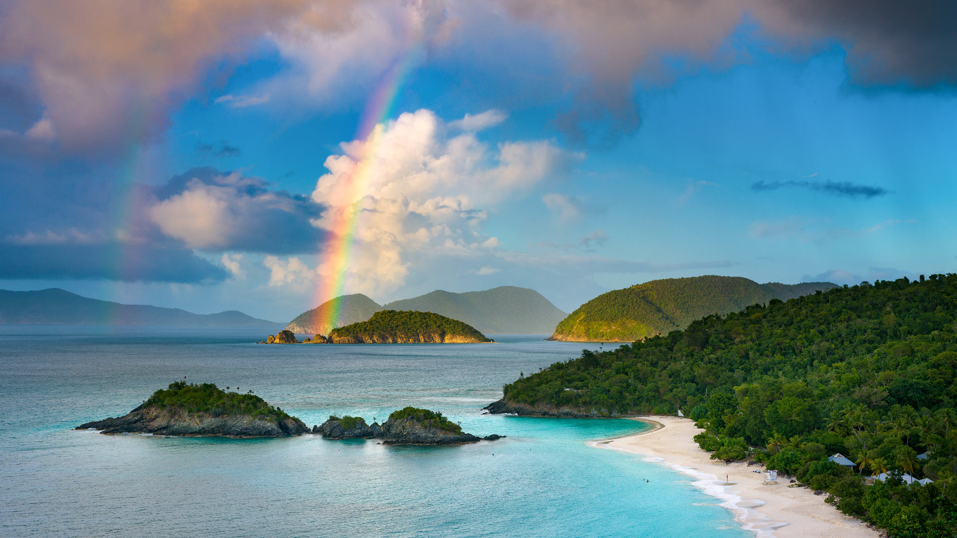 象鼻湾，维尔京群岛国家公园，圣约翰岛 (© wheatley/Getty Images) Bing Everyday Wallpaper 2024-08-02, 7TZs6x [Bing Everyday Wall Paper 2024-08-02] url = http://www.bing.com/th?id=OHR.TrunkBay_ZH-CN9268190655_1920x1080.jpg