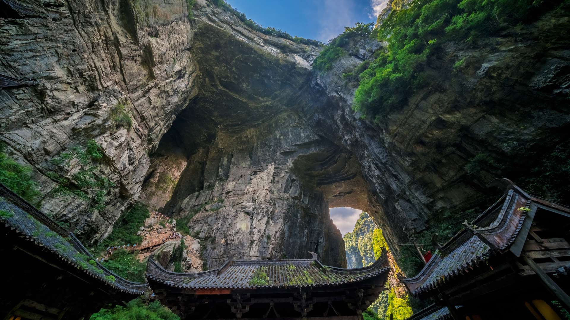 天生三桥，重庆武隆岩溶国家地质公园，中国 (© Pav-Pro Photography Ltd/Shutterstock) Bing Everyday Wallpaper 2024-08-03, Z23rlR [Bing Everyday Wall Paper 2024-08-03] url = http://www.bing.com/th?id=OHR.WulongKarst_ZH-CN9386528384_1920x1080.jpg