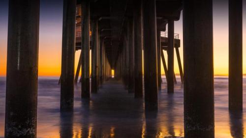 Huntington Beach Pier, California, at sunset (© Stan Moniz Photography/Tandem Stills + Motion) Bing Everyday Wallpaper 2024-08-19
/tmp/UploadBeta4Ledch [Bing Everyday Wall Paper 2024-08-19] url = http://www.bing.com/th?id=OHR.HuntingtonBeach_EN-US9892577517_1920x1080.jpg

File Size (KB): 317.95 KB
Last Modified: August 19 2024 00:00:02
