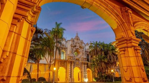 Casa del Prado, Balboa Park, San Diego, California (© f11photo/Getty Images) Bing Everyday Wallpaper 2024-09-16
/tmp/UploadBeta8JusEg [Bing Everyday Wall Paper 2024-09-16] url = http://www.bing.com/th?id=OHR.BalboaPark_EN-US5050015037_1920x1080.jpg

File Size (KB): 318.39 KB
Last Modified: September 16 2024 00:00:01
