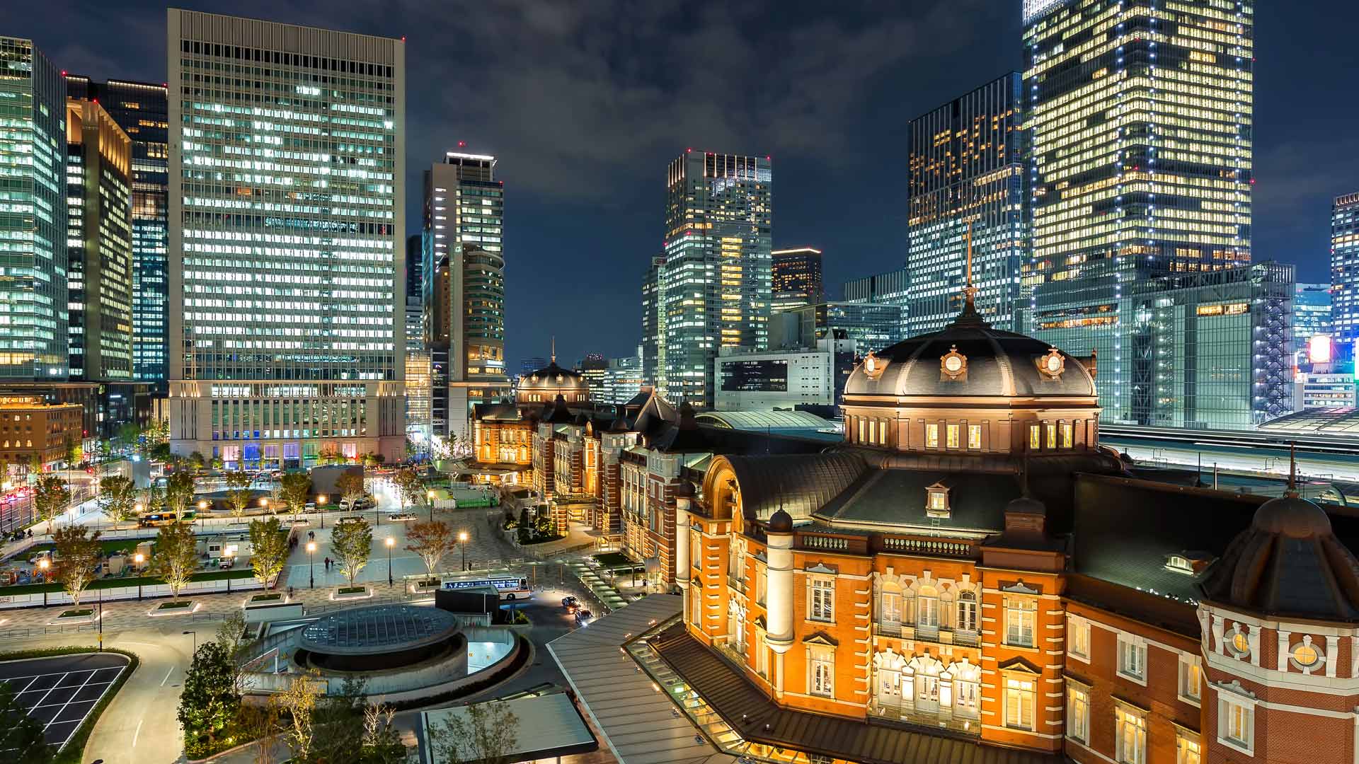 東京駅, 東京都 (© phutthiseth thongtae/Getty Images) Bing Everyday Wallpaper 2024-10-14, MwWu60 [Bing Everyday Wall Paper 2024-10-14] url = http://www.bing.com/th?id=OHR.RailwaysDayNew_JA-JP8050699925_1920x1080.jpg