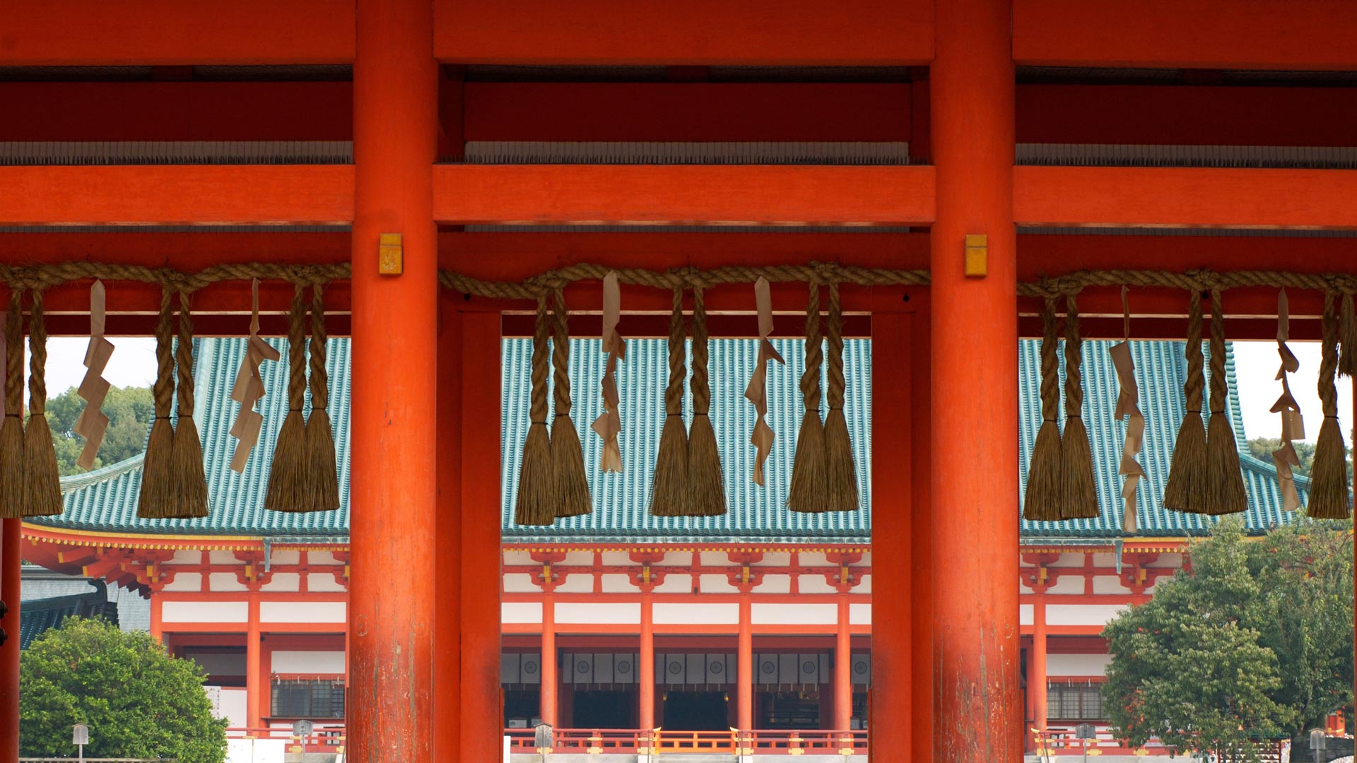 平安神宮, 京都府 京都市 (© Ulana Switucha/Alamy Stock Photo) Bing Everyday Wallpaper 2024-10-22, yqoPXy [Bing Everyday Wall Paper 2024-10-22] url = http://www.bing.com/th?id=OHR.HeianJingu2024_JA-JP4866409141_1920x1080.jpg