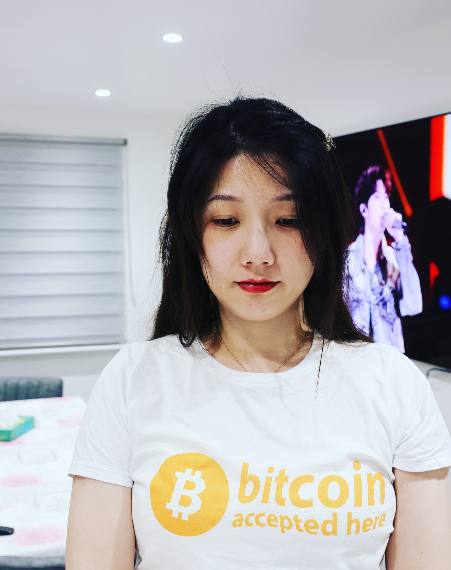 Bitcoin Girl (Bitcoin Accepted Here) 比特币女孩, bitcoin-girl.jpg [Pretty Girls Beauties]