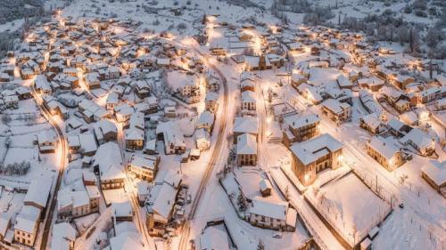 Prioro, Castile and León, Spain (© Ruben Earth/Getty Images) Bing Everyday Wallpaper 2025-01-30
/tmp/UploadBetaDVgNgj [Bing Everyday Wall Paper 2025-01-30] url = http://www.bing.com/th?id=OHR.PrioroWinter_ROW4745417070_1920x1080.jpg

File Size (KB): 322.23 KB
Last Modified: January 30 2025 00:00:05
