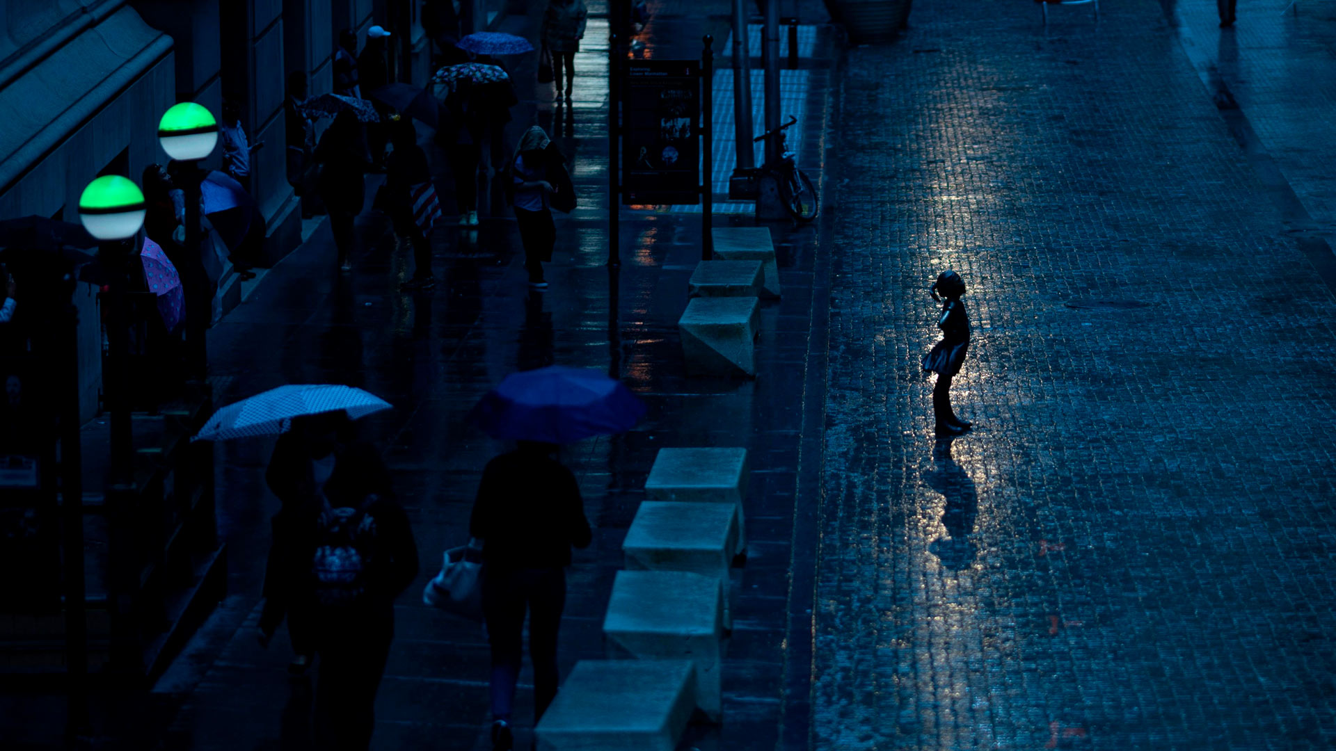 恐れを知らぬ少女, 米国 ニューヨーク州 (© JOHANNES EISELE/AFP via Getty Images) Bing Everyday Wallpaper 2025-03-08, 0FyDBW [Bing Everyday Wall Paper 2025-03-08] url = http://www.bing.com/th?id=OHR.FearlessWomen_JA-JP3446140149_1920x1080.jpg