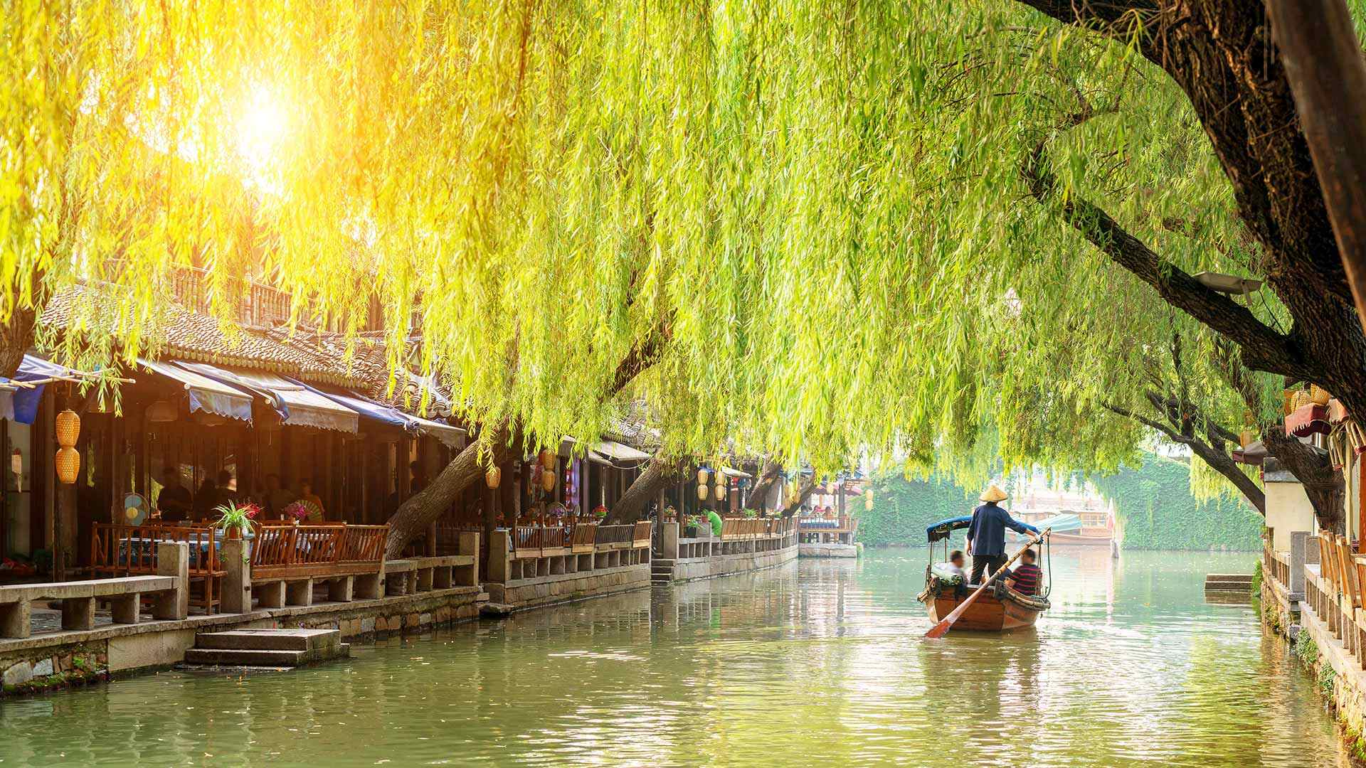 苏州古镇风景，江苏省，中国 (© gyn9038/Getty Images) Bing Everyday Wallpaper 2025-04-04, bbzJS9 [Bing Everyday Wall Paper 2025-04-04] url = http://www.bing.com/th?id=OHR.QingMingY25_ZH-CN9818431198_1920x1080.jpg