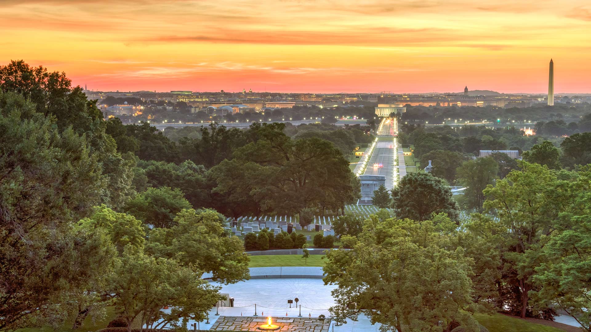 Arlington National Cemetery in Virginia (© Dennis Govoni/Getty Images) Bing Everyday Wallpaper 2025-05-27, qHW733 [Bing Everyday Wall Paper 2025-05-27] url = http://www.bing.com/th?id=OHR.ArlingtonSunrise_EN-US4503302075_1920x1080.jpg