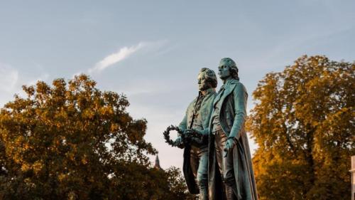 Goethe-Schiller-Denkmal in Weimar, Thüringen (© Robert Ruidl/iStock/Getty Images) Bing Everyday Wallpaper 2025-05-29
/tmp/UploadBetakFUXon [Bing Everyday Wall Paper 2025-05-29] url = http://www.bing.com/th?id=OHR.GoetheSchiller_DE-DE0833691040_1920x1080.jpg

File Size (KB): 286.51 KB
Last Modified: May 29 2025 00:00:04
