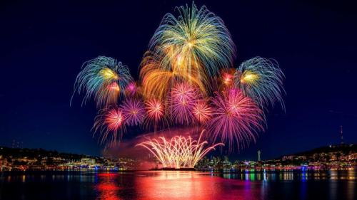Fourth of July fireworks over Lake Union in Seattle (© Dixin Yan) Bing Everyday Wallpaper 2025-07-05
/tmp/UploadBetaO0Ksqg [Bing Everyday Wall Paper 2025-07-05] url = http://www.bing.com/th?id=OHR.SeattleFireworks_EN-US0523563675_1920x1080.jpg

File Size (KB): 314.8 KB
Last Modified: July 05 2025 00:00:02

