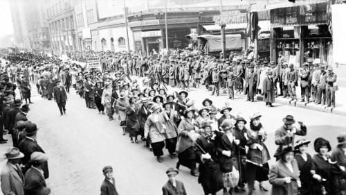 Amalgamated Clothing Workers of America in a Labor Day parade, May 1915, Chicago (© Chicago Sun-Times/Chicago Daily News collection/Chicago History Museum/Getty Images) Bing Everyday Wallpaper 2025-09-02
/tmp/UploadBetaUPE5G5 [Bing Everyday Wall Paper 2025-09-02] url = http://www.bing.com/th?id=OHR.LaborDayChicago_EN-US3947410593_1920x1080.jpg

File Size (KB): 315.19 KB
Last Modified: September 02 2025 00:00:02
