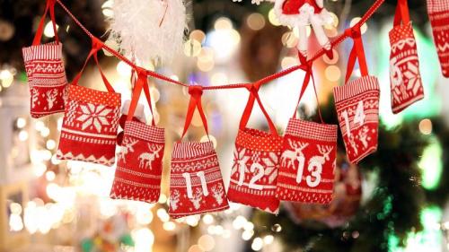 Adventskalendersäckchen mit süßen Überraschungen (© wideonet/Getty Images) Bing Everyday Wallpaper 2025-12-01
/tmp/UploadBetaE0gEw8 [Bing Everyday Wall Paper 2025-12-01] url = http://www.bing.com/th?id=OHR.AdventcalendarGermany_DE-DE4536925565_1920x1080.jpg

File Size (KB): 317.52 KB
Last Modified: December 01 2025 00:00:04
