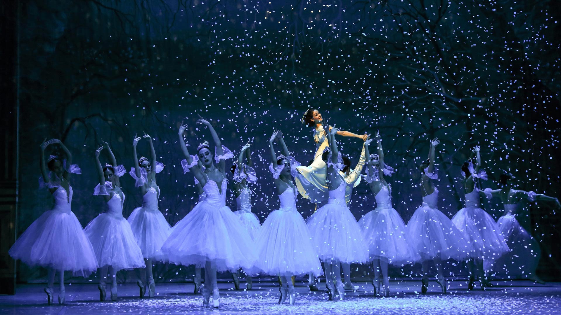 „Der Nussknacker“, aufgeführt vom Türkischen Staatsballett und der Türkischen Staatsoper in Ankara, Türkei (© Anadolu/Getty Images) Bing Everyday Wallpaper 2025-12-22, C1WJS8 [Bing Everyday Wall Paper 2025-12-22] url = http://www.bing.com/th?id=OHR.NutcrackerAnkara_DE-DE1822801355_1920x1080.jpg