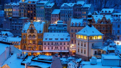卡罗维瓦利，波西米亚，捷克共和国 (© Henryk Sadura/Getty Images) Bing Everyday Wallpaper 2026-01-22
/tmp/UploadBetaAKIq9Y [Bing Everyday Wall Paper 2026-01-22] url = http://www.bing.com/th?id=OHR.KarlovyVary_ZH-CN7585938362_1920x1080.jpg

File Size (KB): 320.75 KB
Last Modified: January 22 2026 00:00:02
