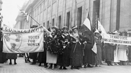 Suffragette celebrations, August 27, 1920, New York City (© Keystone/Hulton Archive/Getty Images) Bing Everyday Wallpaper 2026-03-02
/tmp/UploadBetaaqqhwG [Bing Everyday Wall Paper 2026-03-02] url = http://www.bing.com/th?id=OHR.SuffragettesNY_EN-US2900175138_1920x1080.jpg

File Size (KB): 302.08 KB
Last Modified: March 02 2026 00:00:02
