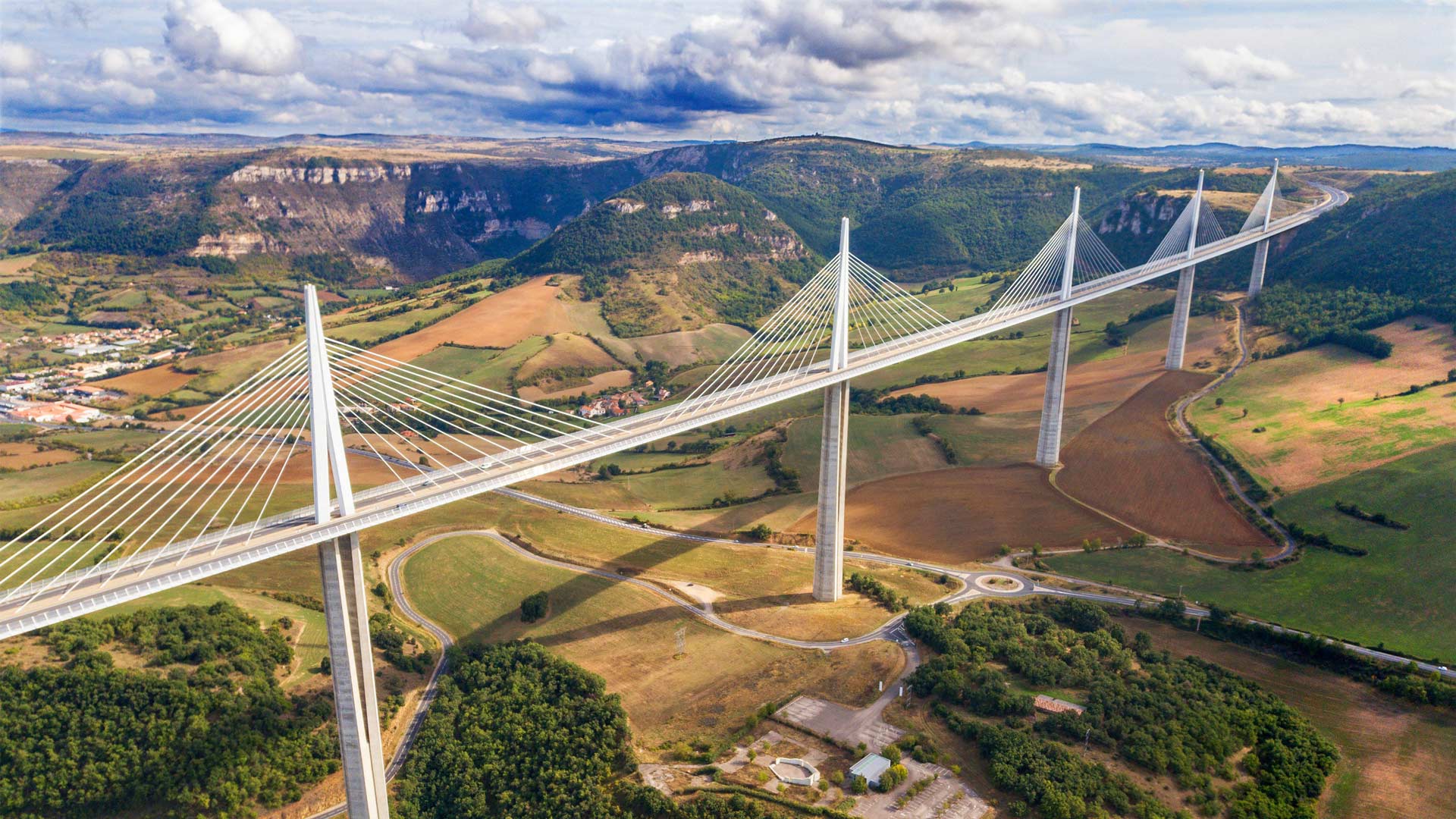 Millau Viaduct, France (© Sergi Reboredo/Alamy) Bing Everyday Wallpaper 2026-06-22, LMrqHS [Bing Everyday Wall Paper 2026-06-22] url = http://www.bing.com/th?id=OHR.MillauViaductFrance_ROW0201721820_1920x1080.jpg