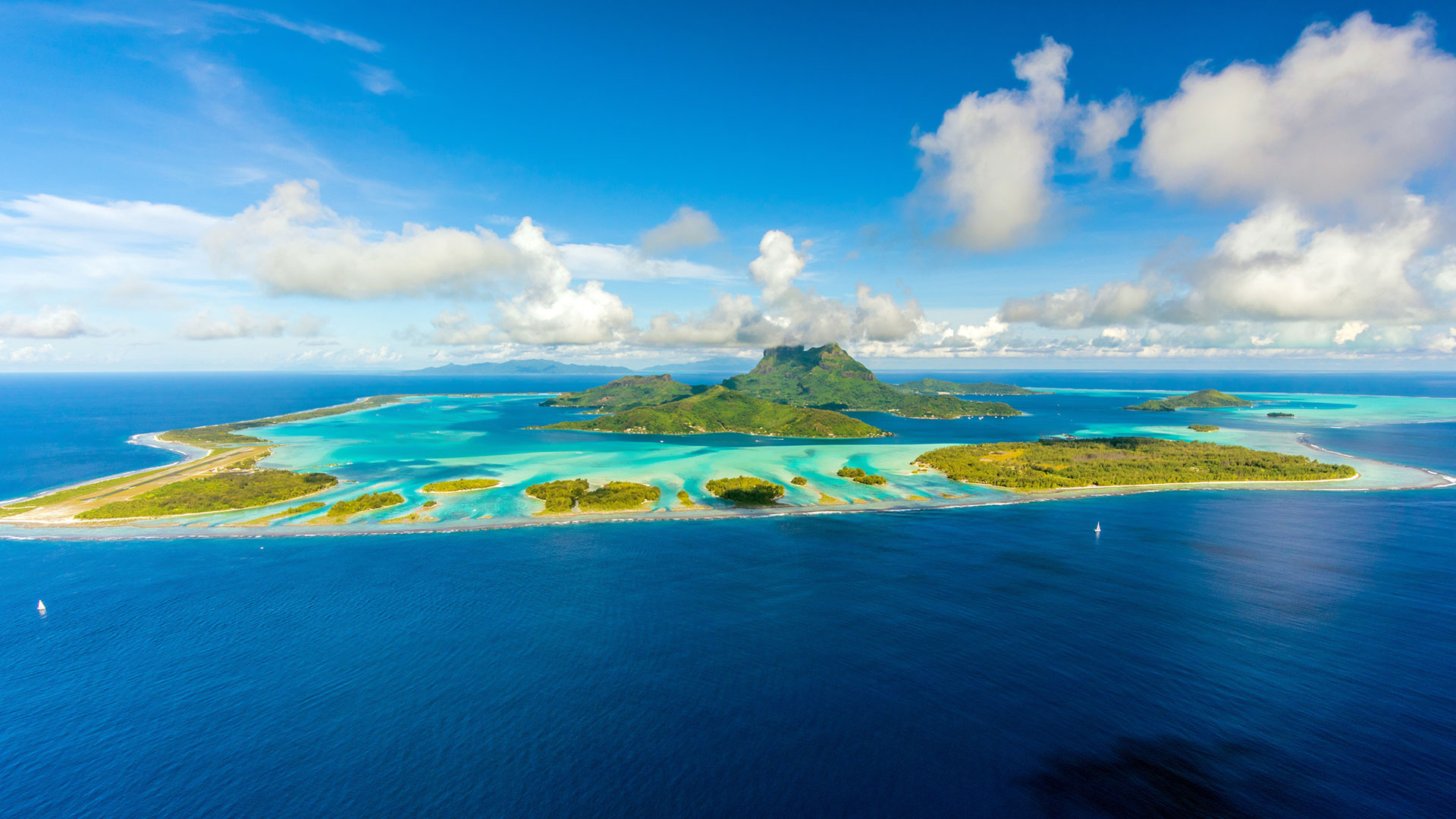 波拉波拉岛及其泻湖, 南太平洋, 法属波利尼西亚 (© Frederick Millett/Shutterstock) Bing Everyday Wallpaper 2026-06-29, pyZ7eG [Bing Everyday Wall Paper 2026-06-29] url = http://www.bing.com/th?id=OHR.BoraBoraLagoon_ZH-CN9234363590_1920x1080.jpg