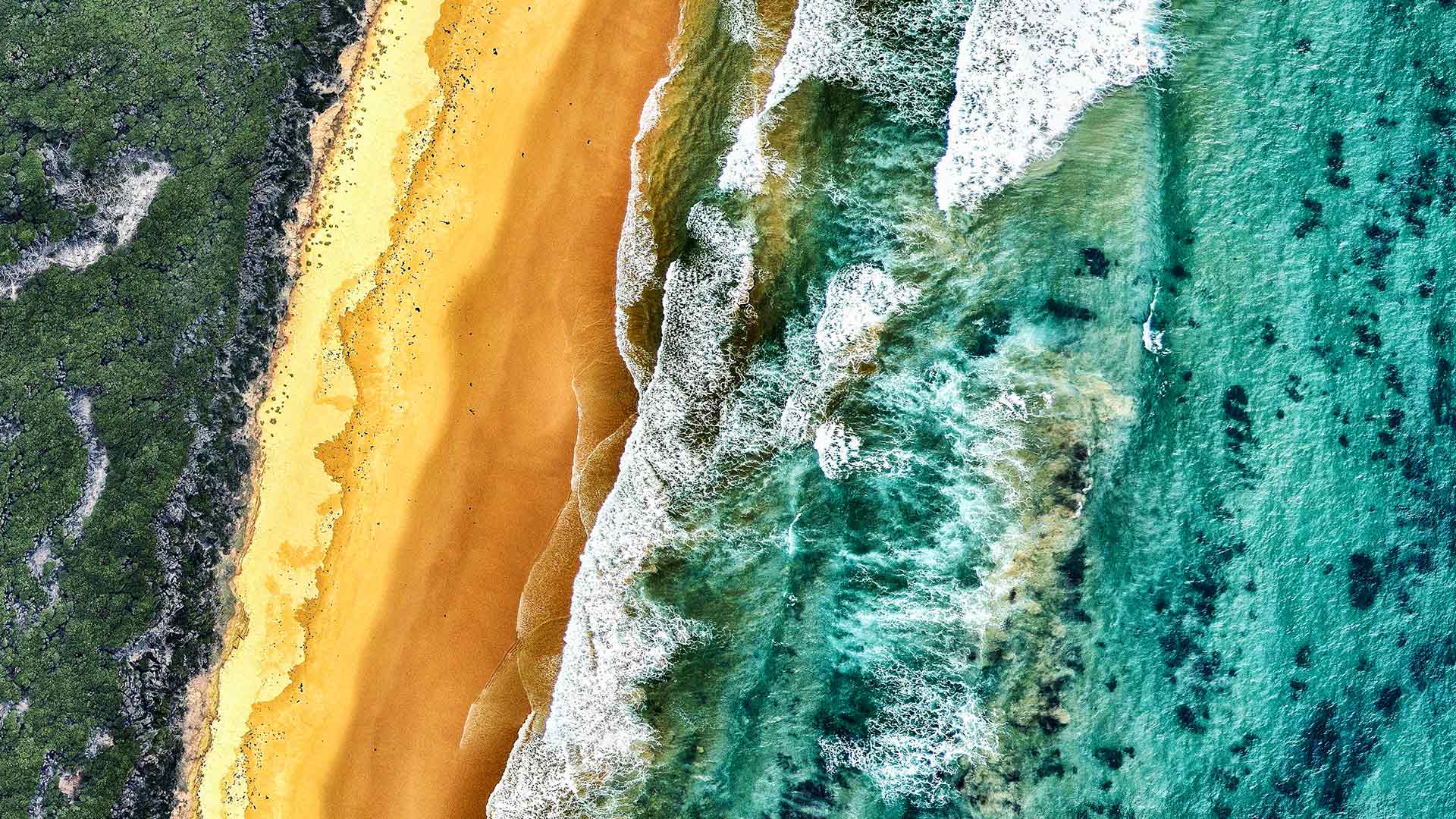 陆地与海洋的鸟瞰图，维多利亚州，澳大利亚 (© Nearmap/Getty Images) Bing Everyday Wallpaper 2026-07-10, ViyvVf [Bing Everyday Wall Paper 2026-07-10] url = http://www.bing.com/th?id=OHR.VictoriaBeach_ZH-CN8892195426_1920x1080.jpg